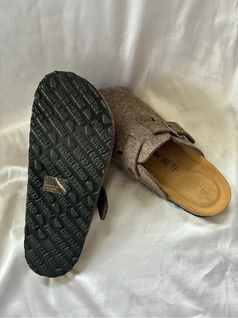 Project Cloud Clogs Shoes Size 9 Men's